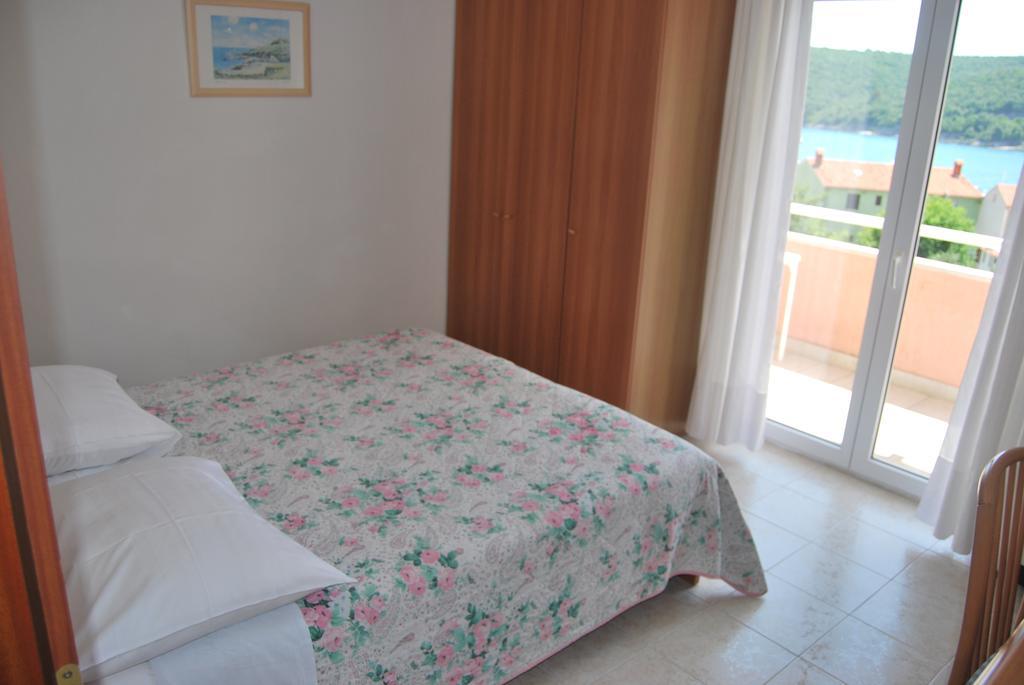 Hotel Carmen クルニカ 部屋 写真